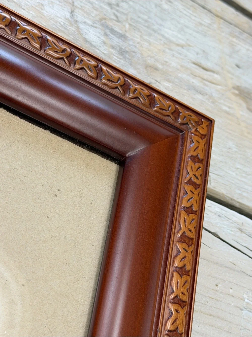 Rare Woods Carved Ornate Picture Frame. Sz-11x13 Burns of Boston 1980’s 1990’s